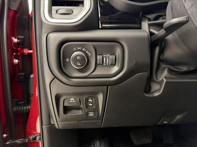 2026 Ram 1500 Laramie Crew Cab 4x4 57 Box