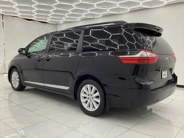 2015 Toyota Sienna LE 7 Passenger