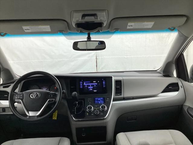 2015 Toyota Sienna LE 7 Passenger