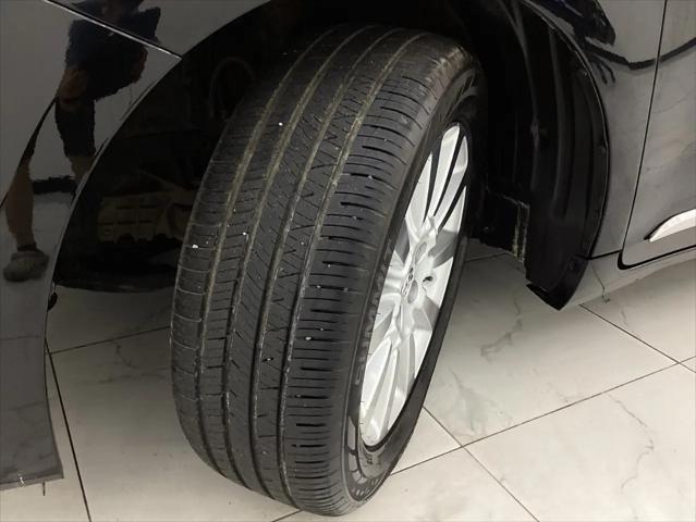 2015 Toyota Sienna LE 7 Passenger