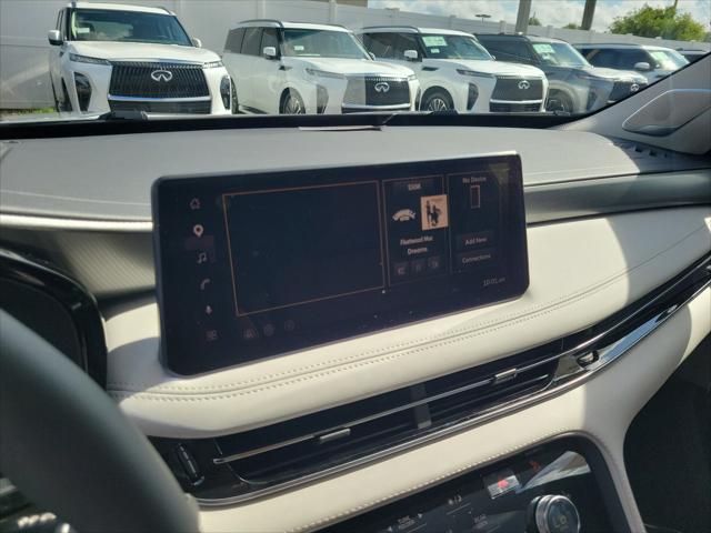 2027 INFINITI QX60 LUXE