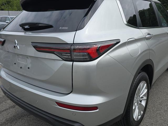 2026 Mitsubishi Outlander ES 1.5T S-AWC