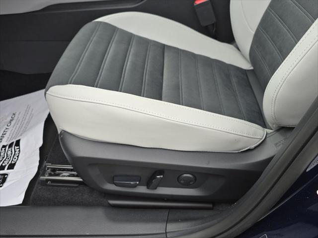 2026 Mitsubishi Outlander PHEV SE S-AWC