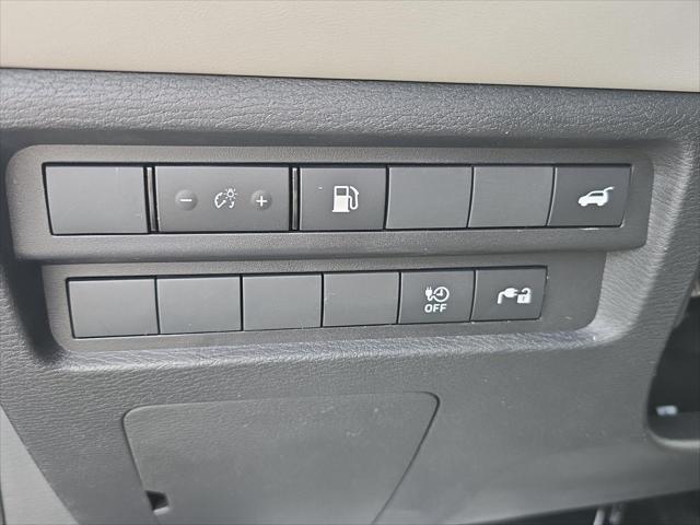 2026 Mitsubishi Outlander PHEV SE S-AWC