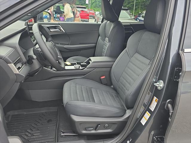 2026 Mitsubishi Outlander LE 1.5T S-AWC