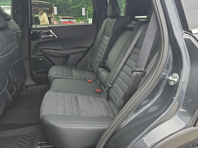 2026 Mitsubishi Outlander LE 1.5T S-AWC