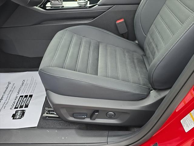 2026 Mitsubishi Outlander LE 1.5T S-AWC