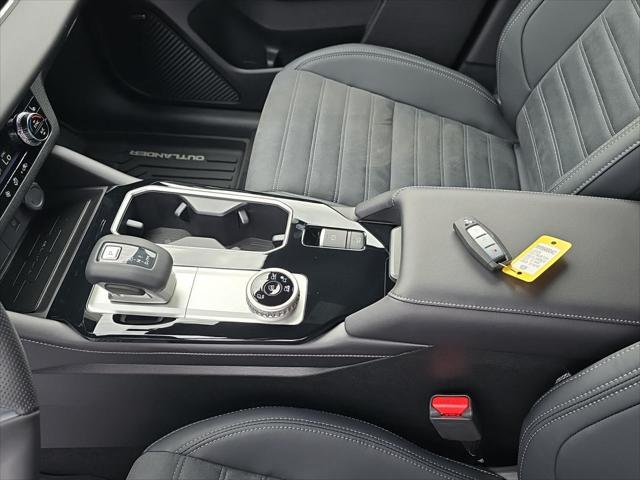 2026 Mitsubishi Outlander LE 1.5T S-AWC