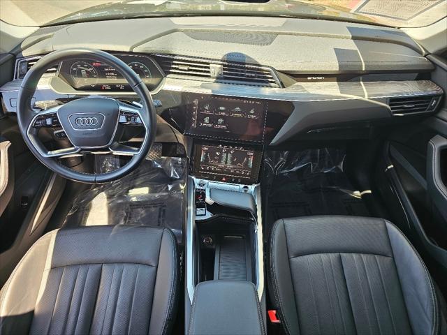 2024 Audi e-tron Premium Plus quattro