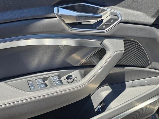 2024 Audi e-tron Premium Plus quattro