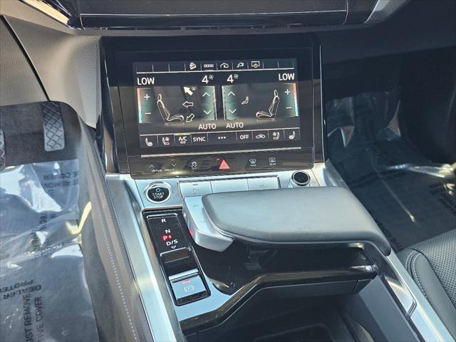 2024 Audi e-tron Premium Plus quattro