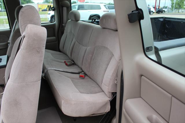 2002 Chevrolet Silverado 1500 LS