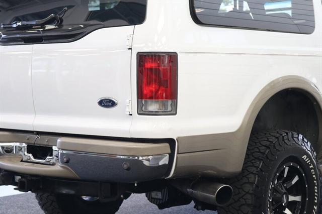 2000 Ford Excursion Limited