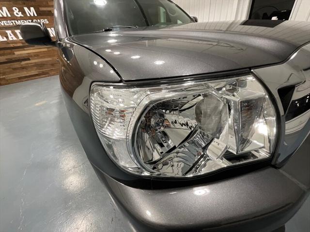 2010 Toyota Tacoma SR5 5-SPEED MANUAL / 4Cyl / 1-Owner /52K MILES