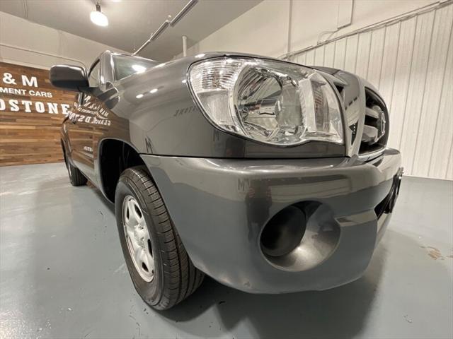 2010 Toyota Tacoma SR5 5-SPEED MANUAL / 4Cyl / 1-Owner /52K MILES