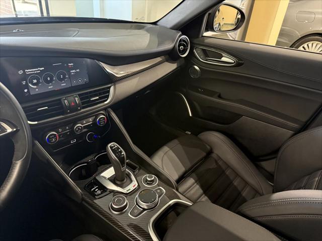 2022 Alfa Romeo Giulia Quadrifoglio RWD