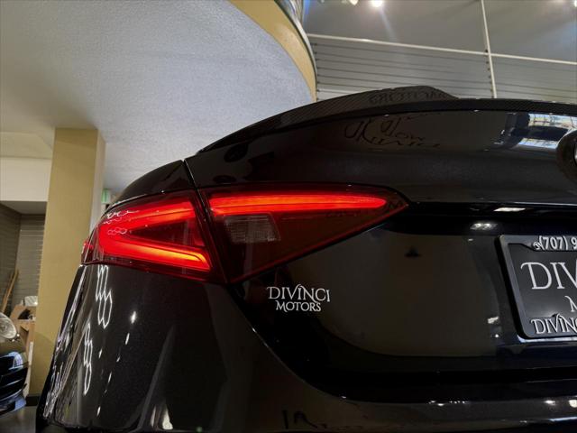 2022 Alfa Romeo Giulia Quadrifoglio RWD
