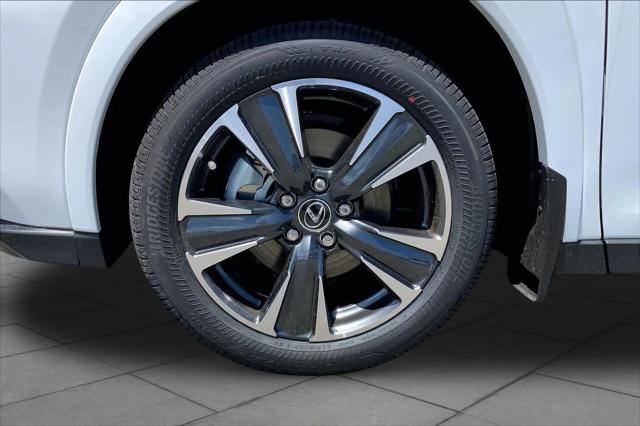2026 Lexus 300 Premium AWD
