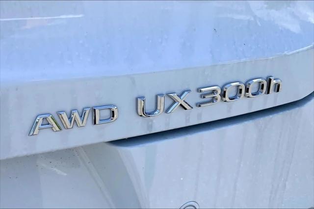 2026 Lexus 300 Premium AWD