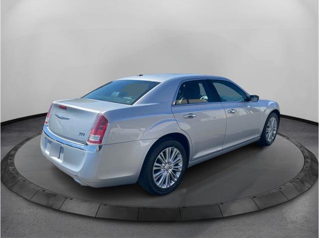 2012 Chrysler 300 Limited