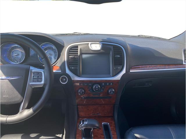 2012 Chrysler 300 Limited