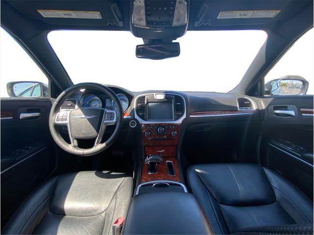 2012 Chrysler 300 Limited