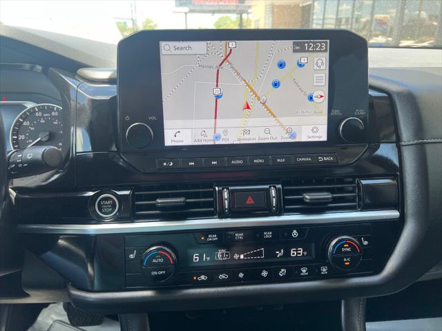 2023 Nissan Pathfinder SL 4WD