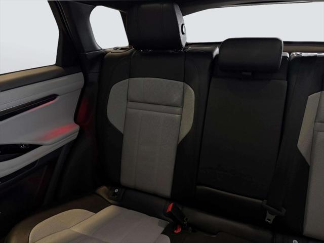 2020 Land Rover Range Rover Evoque First Edition