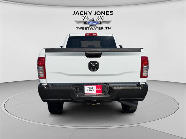 2024 Ram 3500 Tradesman Crew Cab 4x4 8' Box