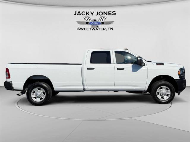 2024 Ram 3500 Tradesman Crew Cab 4x4 8' Box