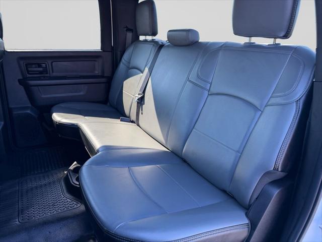 2024 Ram 3500 Tradesman Crew Cab 4x4 8' Box