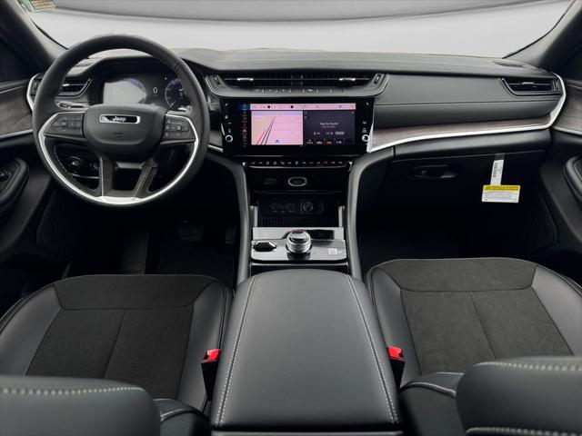 2026 Jeep Grand Cherokee L Altitude 4x4