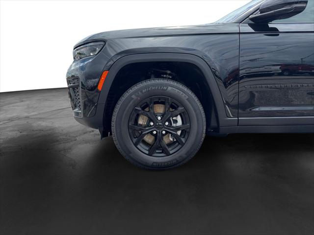 2026 Jeep Grand Cherokee L Altitude 4x4