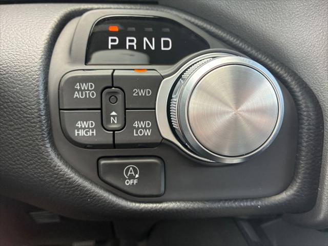 2026 Ram 1500 Laramie Crew Cab 4x4 57 Box
