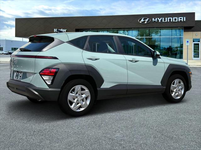 2025 Hyundai Kona SE