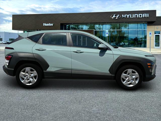 2025 Hyundai Kona SE