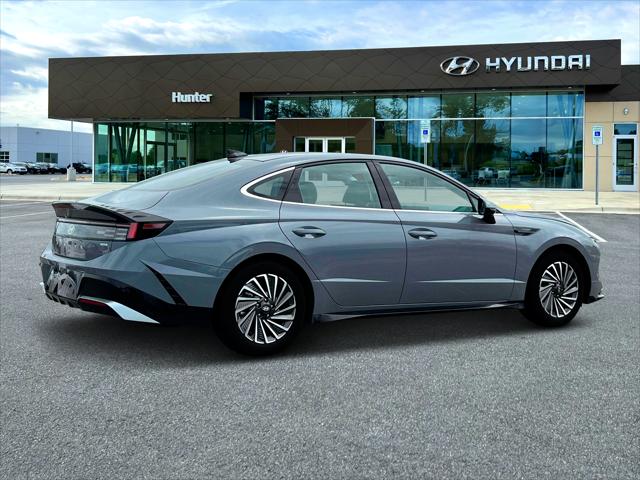 2025 Hyundai Sonata Hybrid SEL