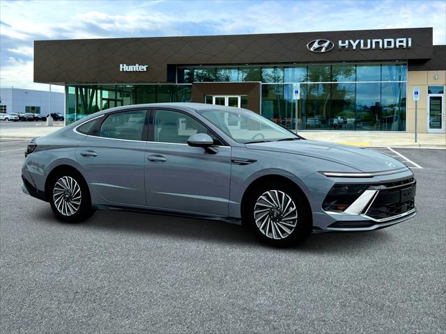 2025 Hyundai Sonata Hybrid SEL