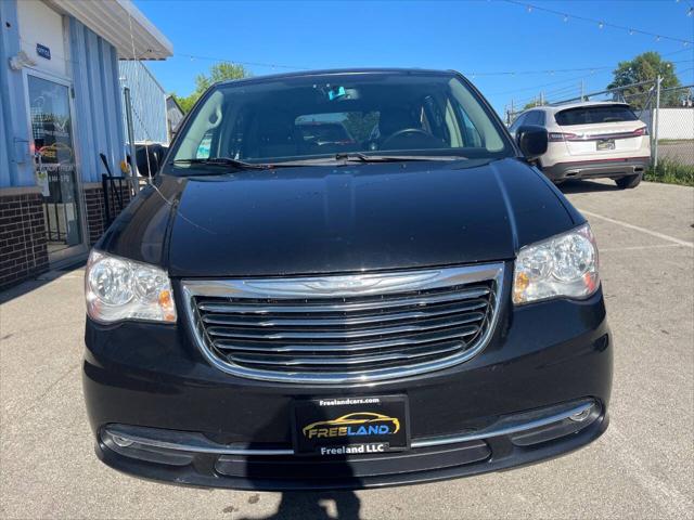 2015 Chrysler Town & Country Touring
