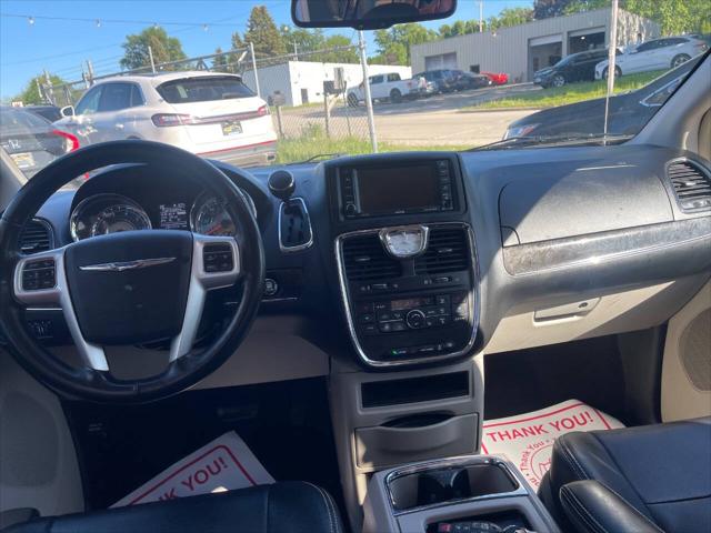 2015 Chrysler Town & Country Touring