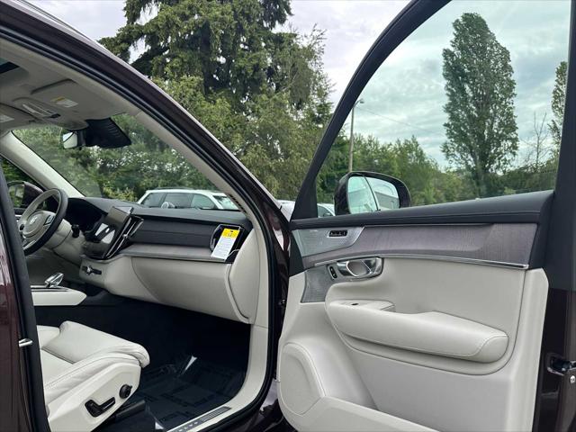 2026 Volvo XC90 Plug-In Hybrid Ultra, T8 AWD, Electric/Gasoline, Bright, 6 Seats