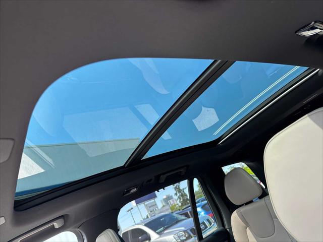 2026 Volvo XC90 Plug-In Hybrid Ultra Dark Theme, T8 AWD, Electric/Gasoline, 7 Seats