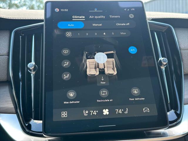 2026 Volvo XC90 Plug-In Hybrid Ultra Dark Theme, T8 AWD, Electric/Gasoline, 7 Seats