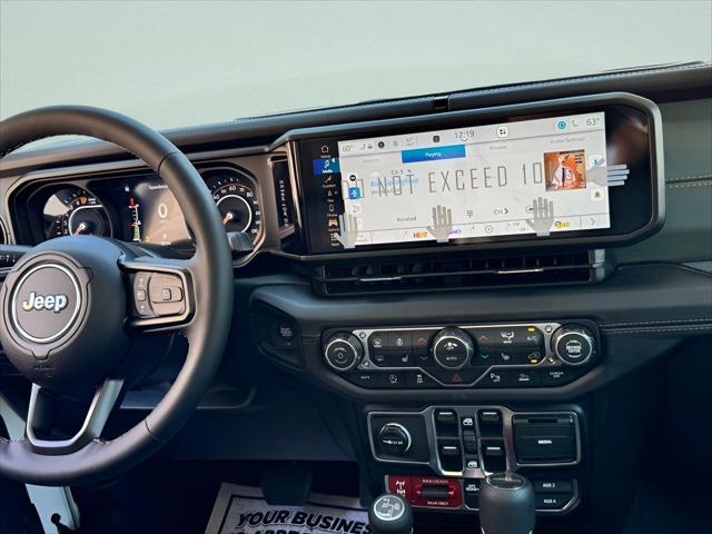2026 Jeep Gladiator Sport