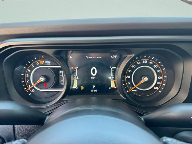 2026 Jeep Gladiator Sport