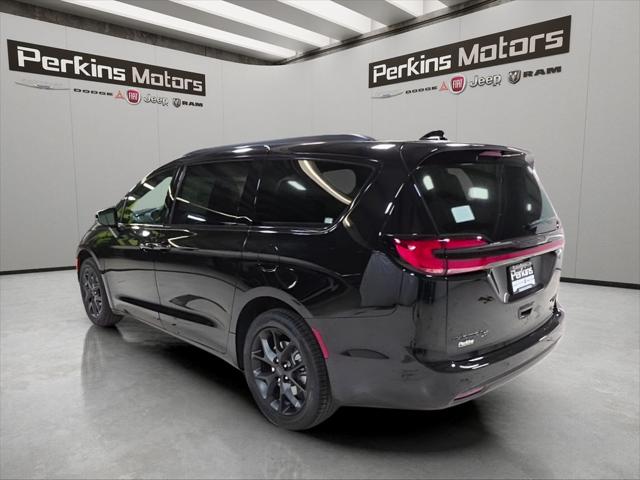 2027 Chrysler Pacifica PACIFICA LIMITED AWD 2027 Chrysler Pacifica PACIFICA LIMITED AWD