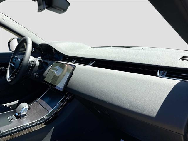 2026 Land Rover Range Rover Evoque Hoxton Edition