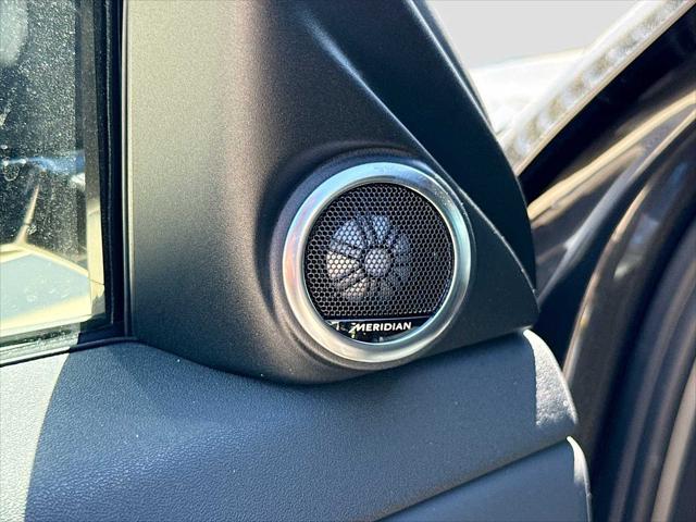 2026 Land Rover Range Rover Evoque Hoxton Edition