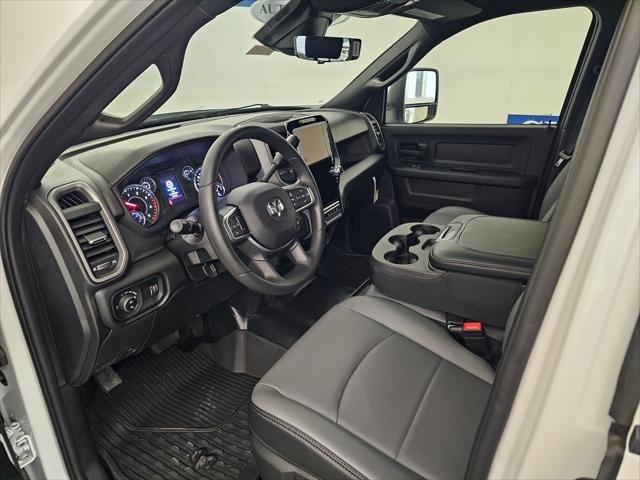 2026 Ram 3500 Tradesman Crew Cab 4x4 8' Box