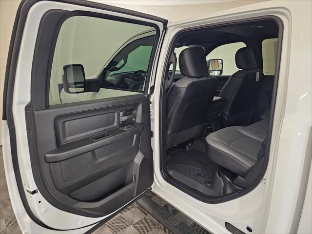 2026 Ram 3500 Tradesman Crew Cab 4x4 8' Box